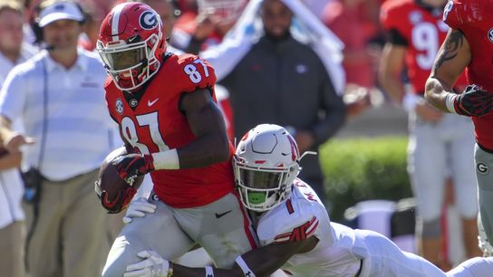 Sep 1, 2018; Athens, GA, USA; Georgia Bulldogs wide receiver Tyler Simmons (87) runs against Austin Peay Governors defensive back Malik Davis (1) during the first half at Sanford Stadium. Mandatory Credit: Dale Zanine-USA TODAY Sports